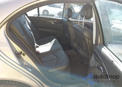 2006 Mercedes-Benz E 350 z USA, uszkodzony, nr VIN WDBUF56J06A801042